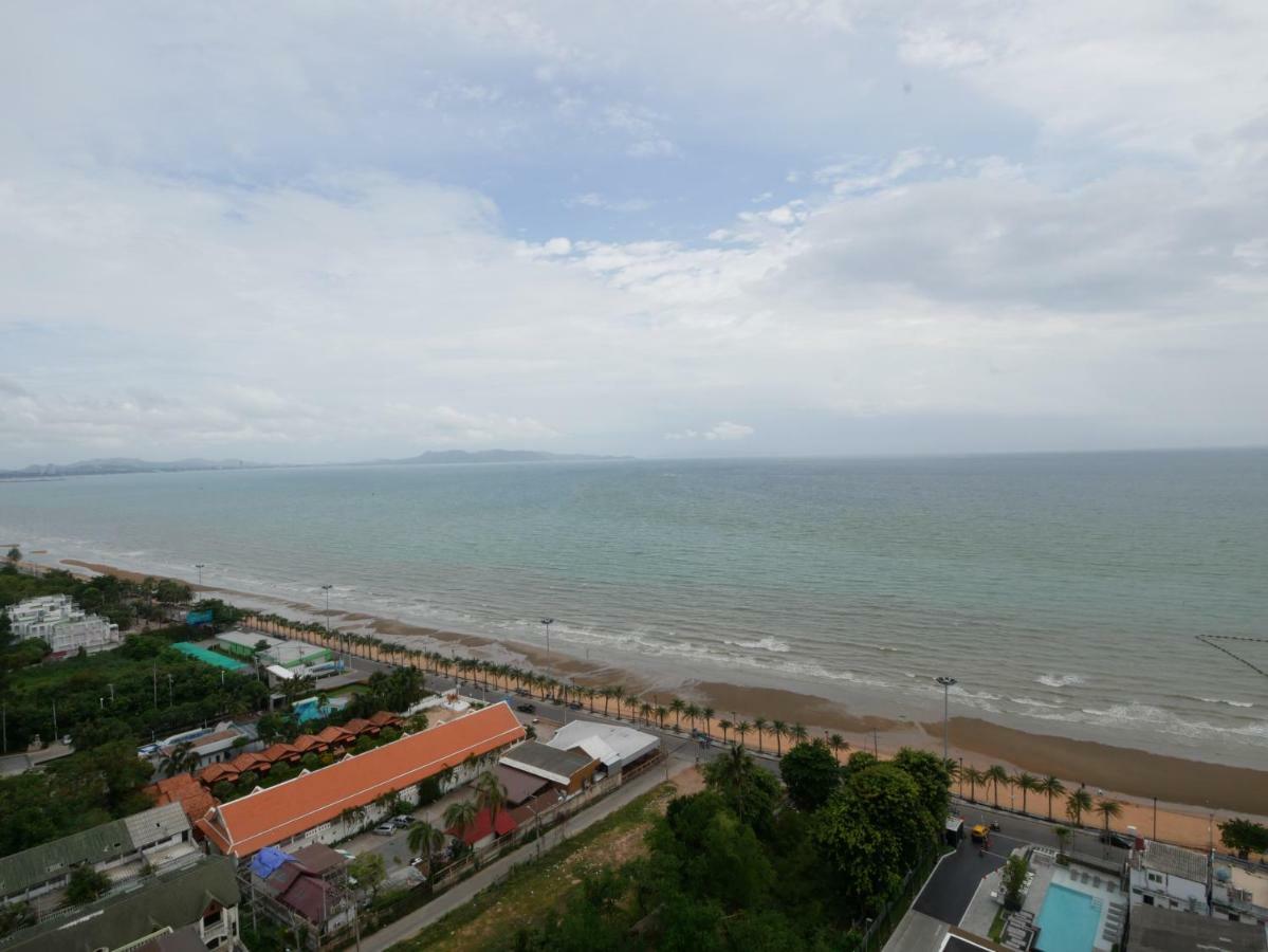 Aeras - The Ultimate Beachfront Experience Bãi biển Jomtien Ngoại thất bức ảnh