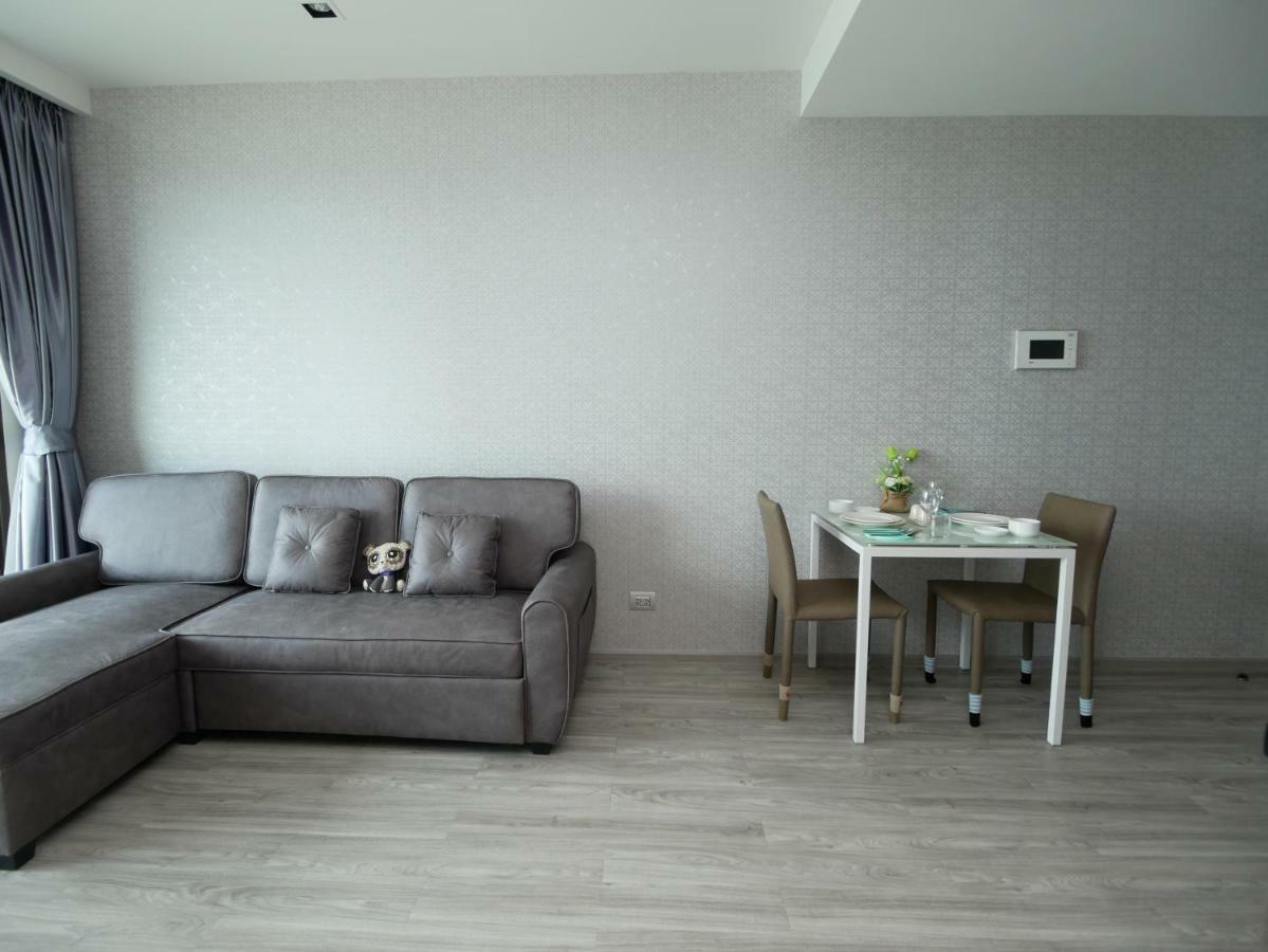 Aeras - The Ultimate Beachfront Experience Bãi biển Jomtien Ngoại thất bức ảnh