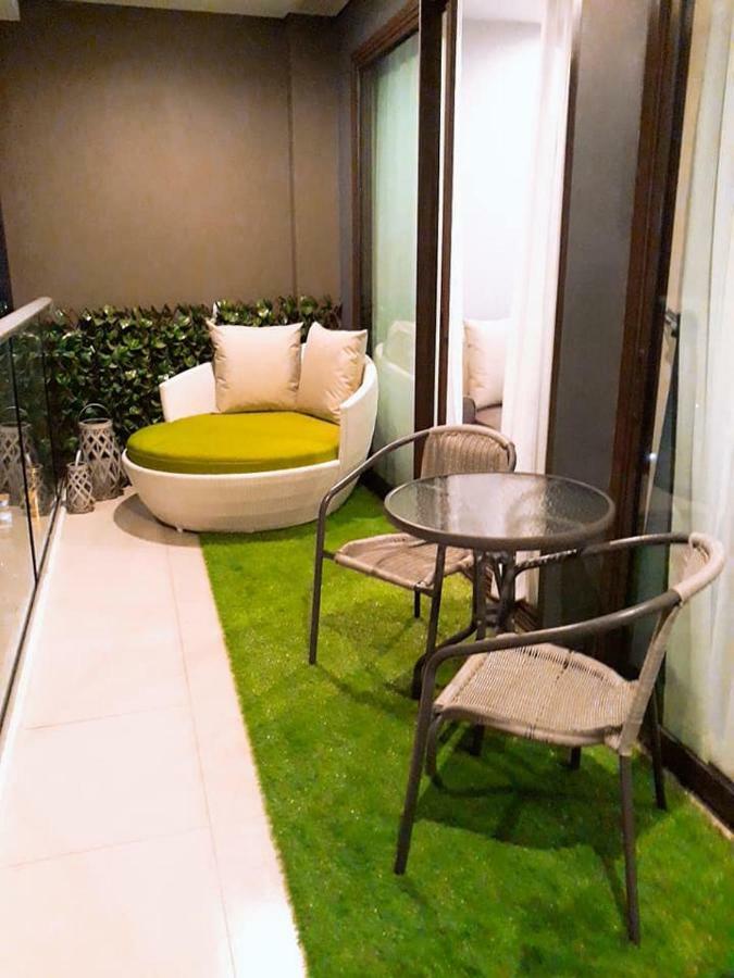 Aeras - The Ultimate Beachfront Experience Bãi biển Jomtien Ngoại thất bức ảnh